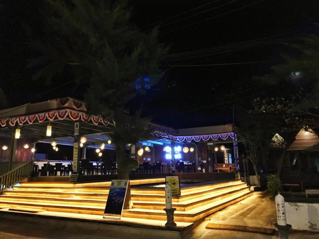 Good Heart Hotel Gili Trawangan Kültér fotó